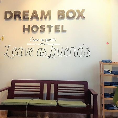 Dream Box Hostel Вунгтау Экстерьер фото