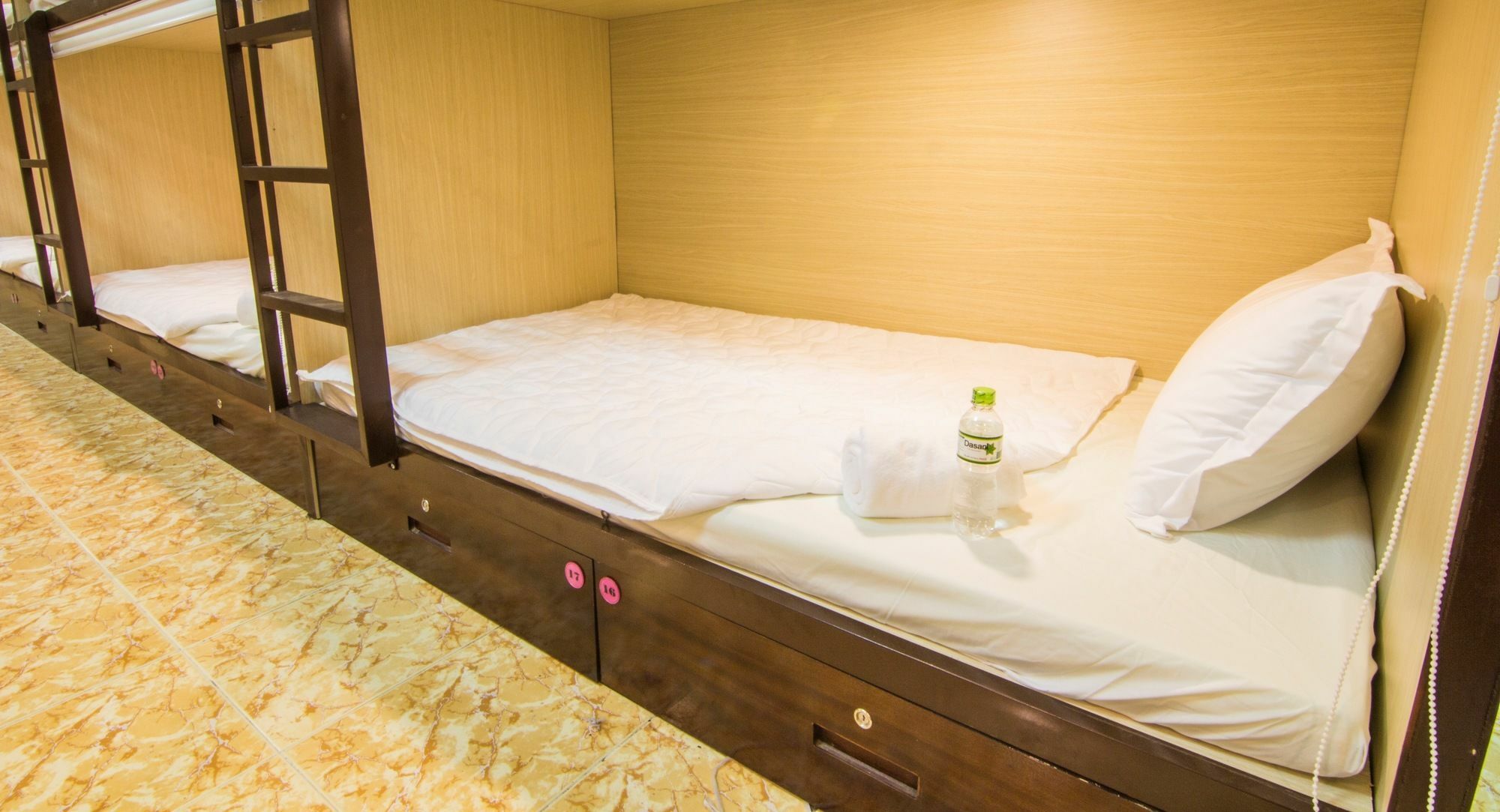 Dream Box Hostel Вунгтау Экстерьер фото